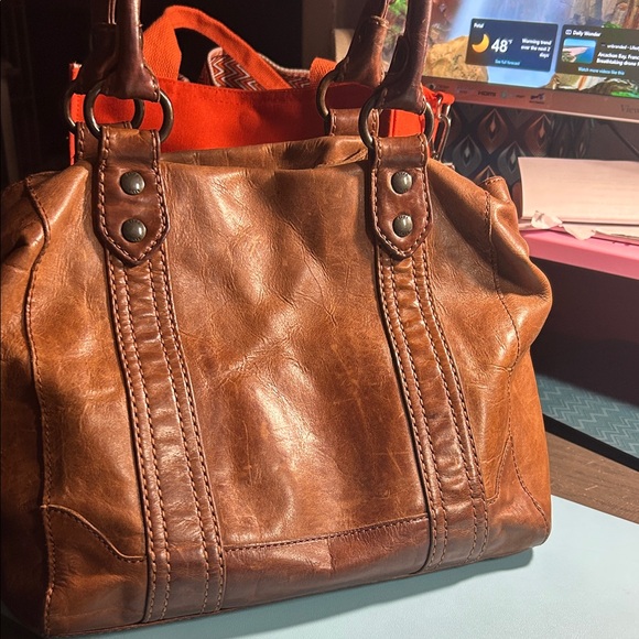 Frye Handbags - Frye Melissa Tote in Cognac aged to perfection leather. Super clean inside